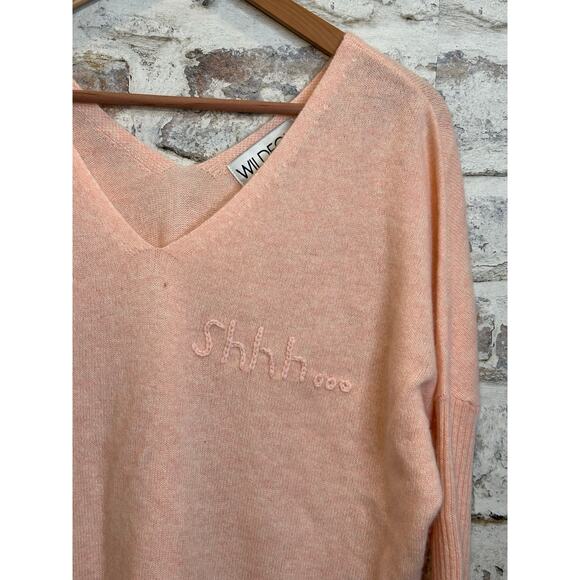 Rare Wildfox "shhh" embroidered 100% cashmere v-neck sweater pink coral size S - Picture 3 of 10